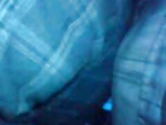 Filles sexy défoncent leurs chattes huilées video film erotique