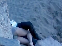 Salope aime l'anal et le video porno rapide fist