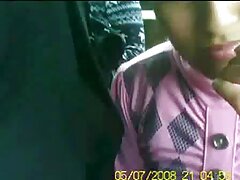 Une adolescente film de porno complet peaufine sa chatte humide