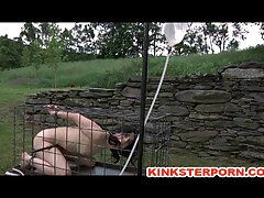 Deepthroating un video xxx tukif gros boner