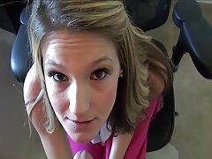 Une si jolie chatte de femme est prise en vidéo par vidéo amateur porno gratuit un mari lubrique et postée sur le Web, putain