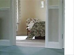 Rousse sexy prend film adulte tukif un gode