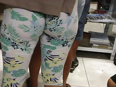 Cindy est un monstre qui m'a supplié de la baiser porno francais site