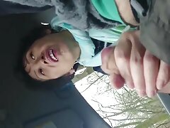 Bébé fait porno français hd une pipe et lèche les couilles