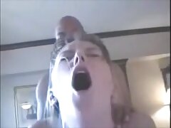 Une si jolie femme milf brune prend sexe 100 gratuit une baise torride quand les parents dorment, putain!
