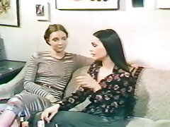 Un gros mec meilleur video porno baise une milf