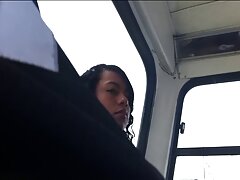 Lana Rain allume son site porno malgache vibromasseur