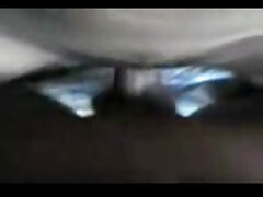 Des talons hauts et un gode filme pournou