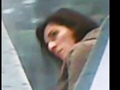 Blonde aux seins naturels fait une porno hd tukif pipe et se fait baiser