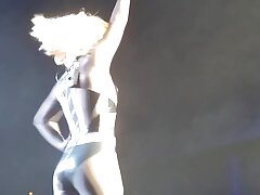Fille fait porno xnxx gratuit un travail manuel