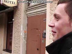 Luka et Oksana film porno tres chaud